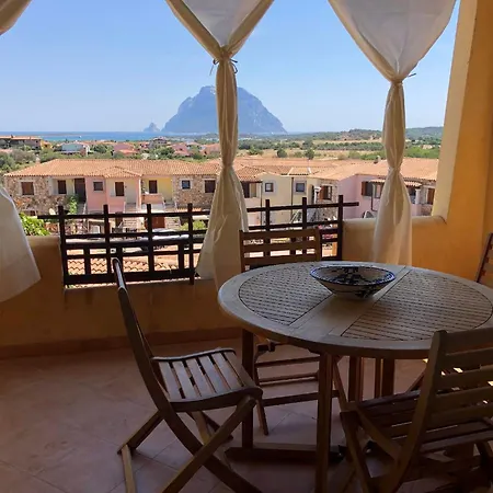 Tavolara Vista Mare